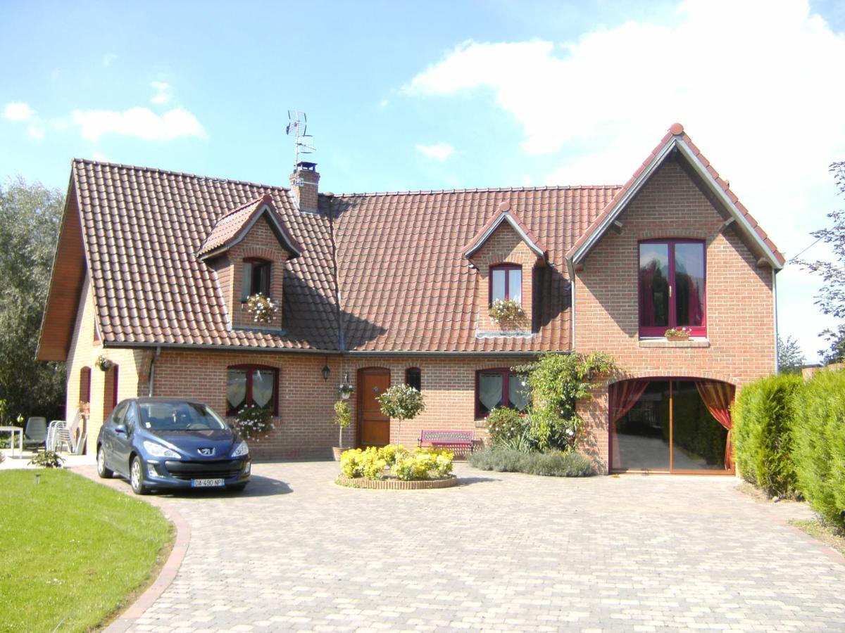 Bed and Breakfast Au Fil De L'Eau Saulzoir Exterior foto
