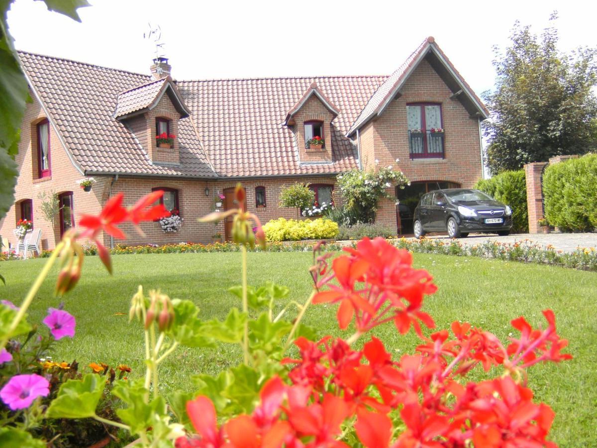 Bed and Breakfast Au Fil De L'Eau Saulzoir Exterior foto